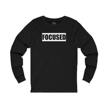 Load image into Gallery viewer, Unisex Focused logo print Long Sleeve Tee